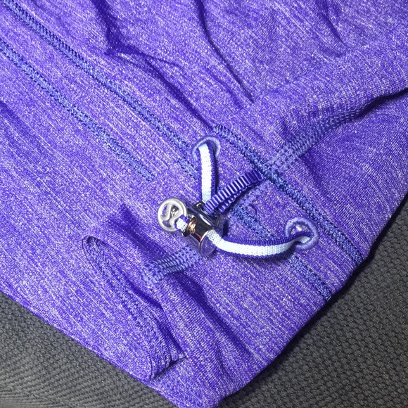 Lululemon Rest Easy Tank Top in Sz 6 - Picture 4 of 11